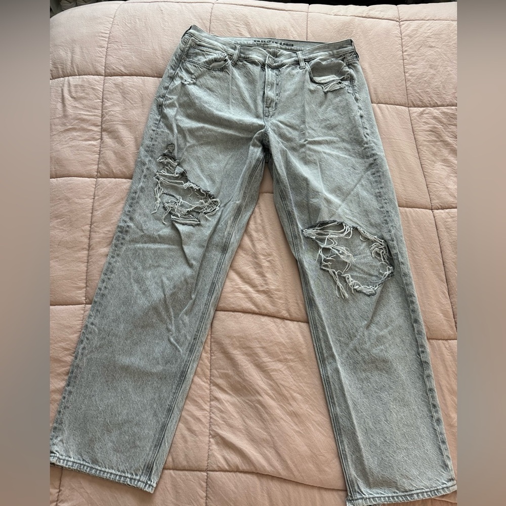 American Eagle Ripped Jeans